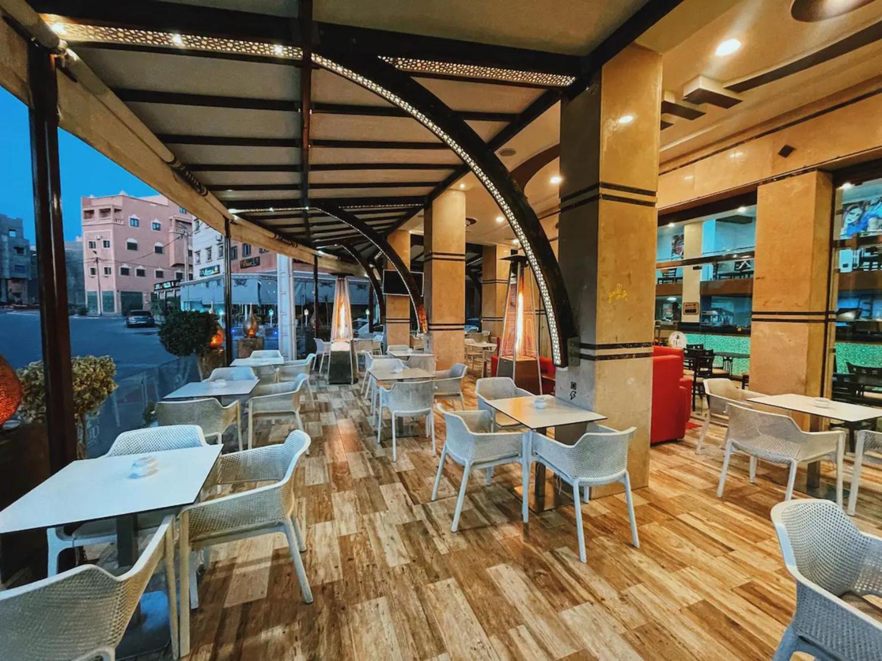 Chay - Appartements A Ouarzazate Exterior photo