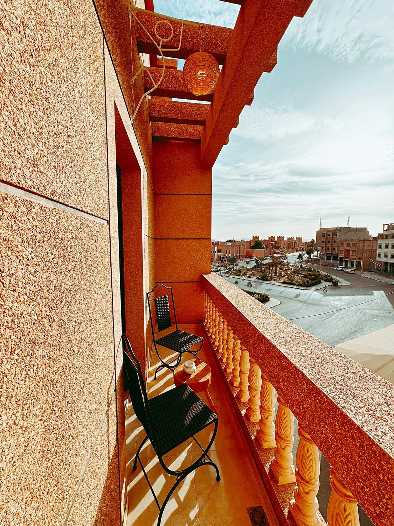 Chay - Appartements A Ouarzazate Exterior photo