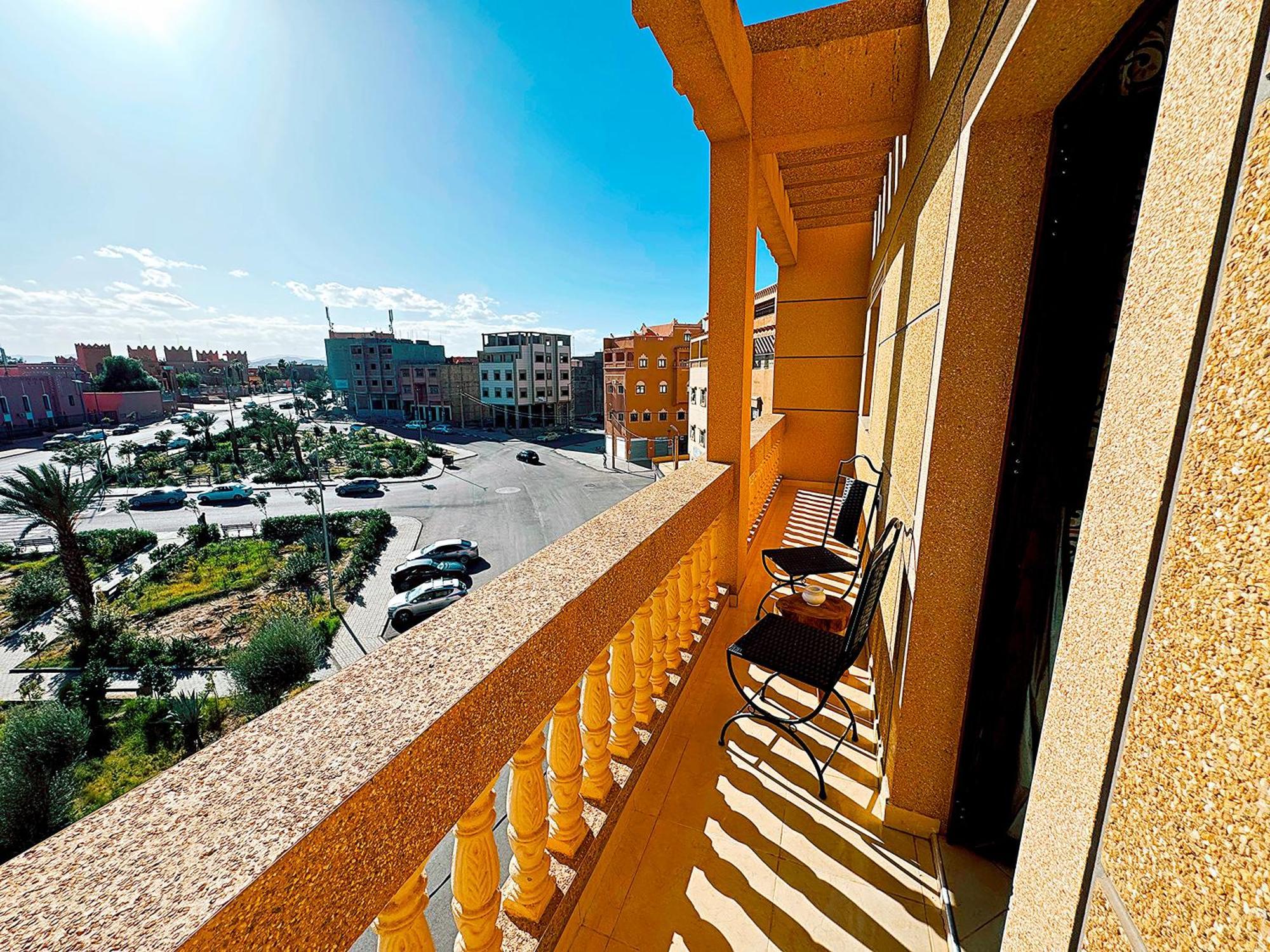 Chay - Appartements A Ouarzazate Exterior photo