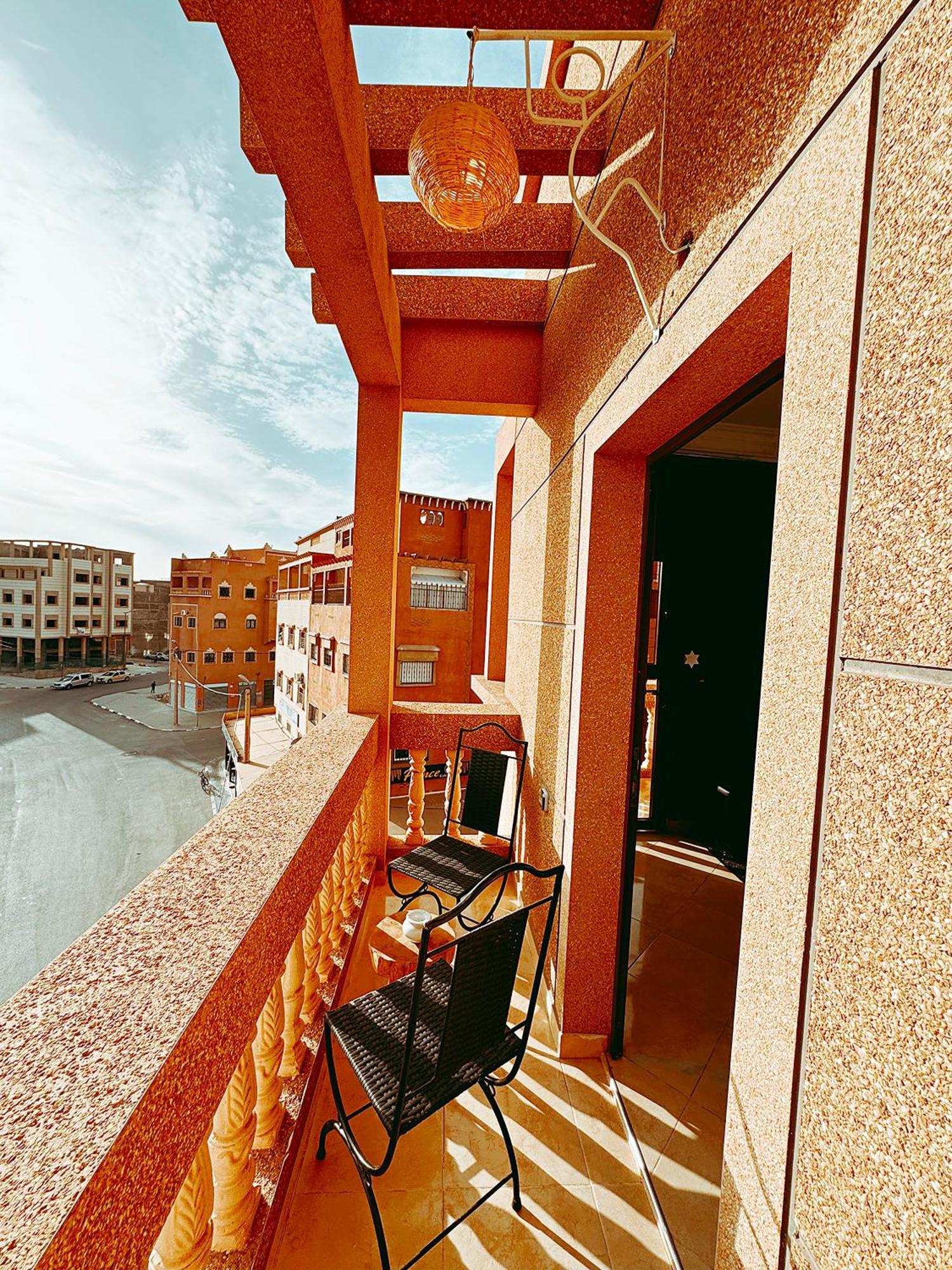 Chay - Appartements A Ouarzazate Exterior photo